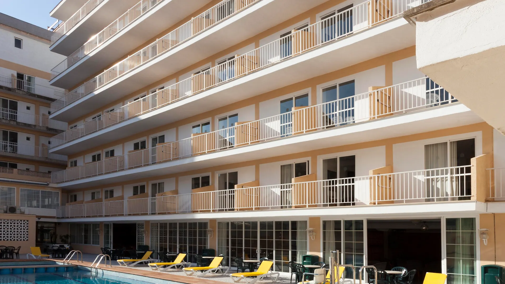 Hotel Riutort El Arenal   El Arenal (Mallorca)