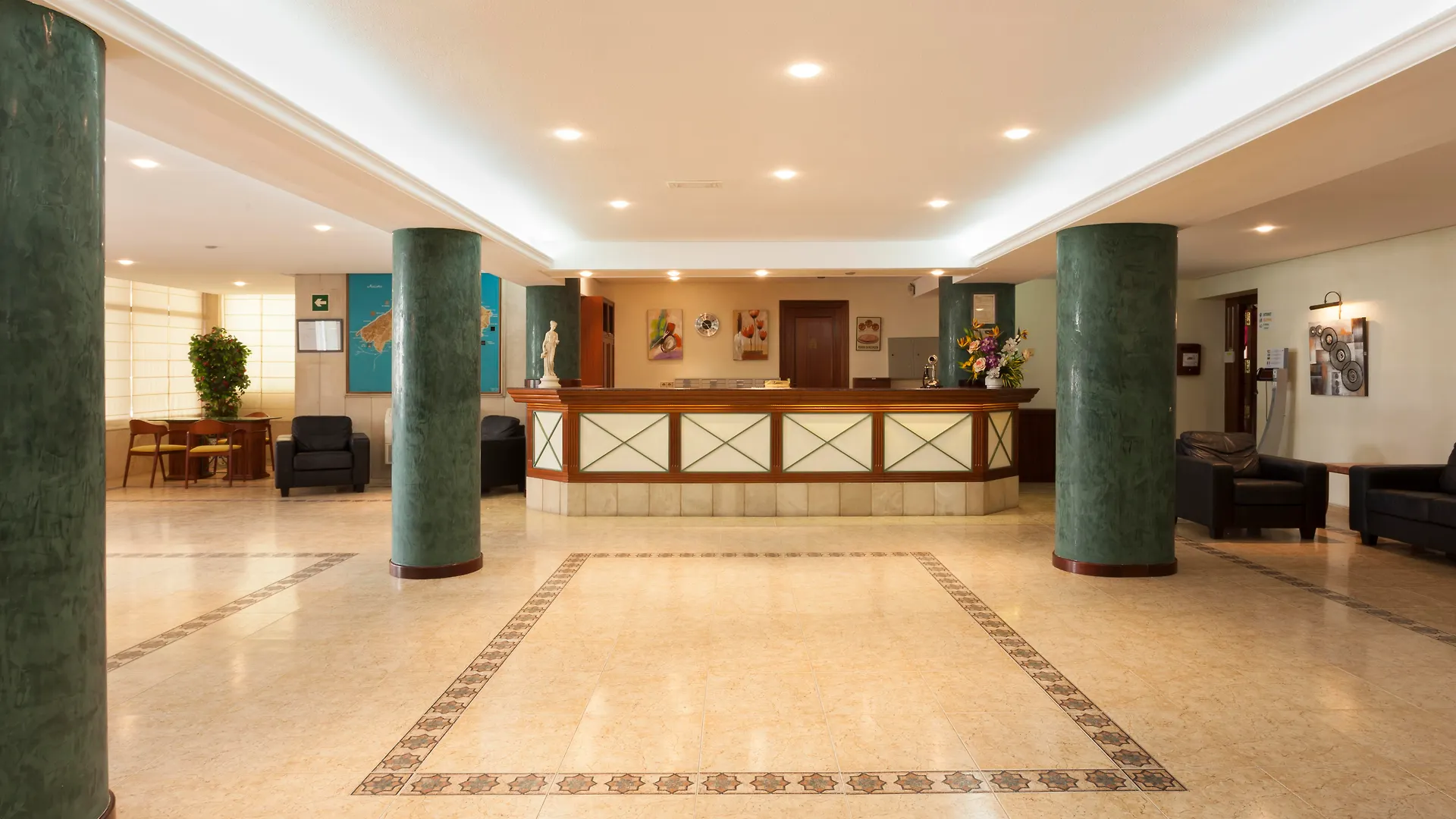 Hotel Riutort Ελ Αρενάλ 3*,
