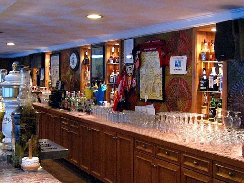 Hotel Riutort Ελ Αρενάλ