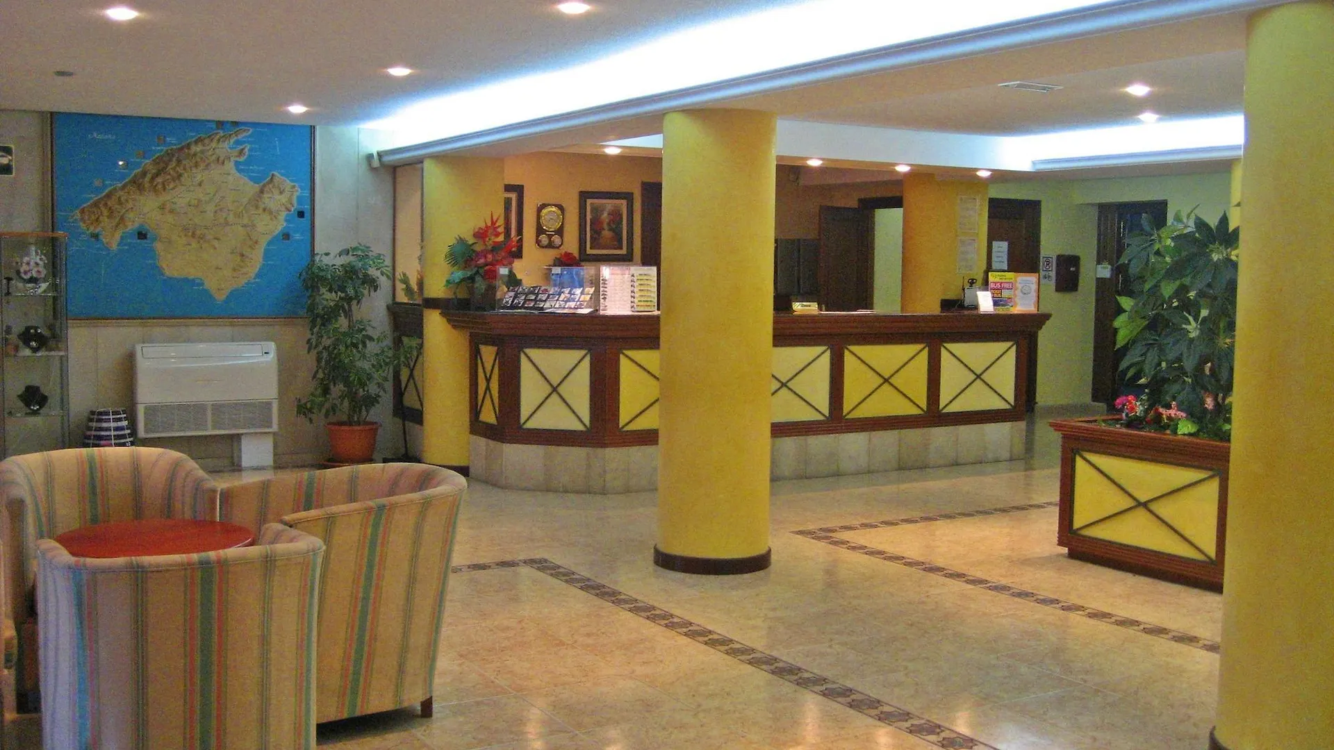 Hotel Riutort Ελ Αρενάλ 3*,